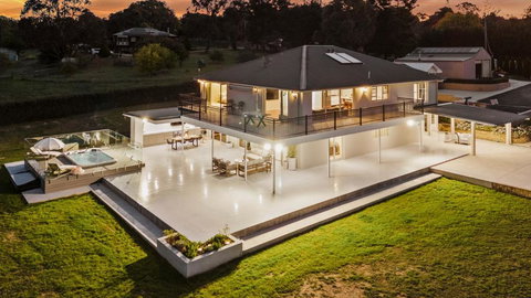 Delaware Corporate Retreat - Darwin Holiday 0