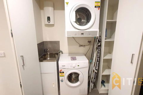 Delight In Dickson -2bd 2bth 2Csp Apt - Darwin Holiday 1