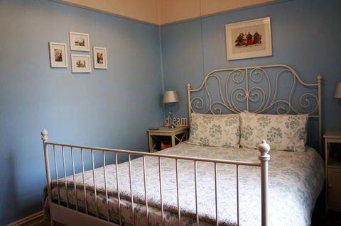 Delightful Cottage - Darwin Holiday 4