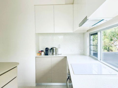 Deluxe Noosa Penthouse With 5-Star Views - Darwin Holiday 2