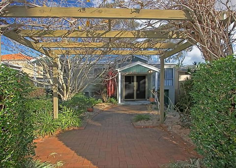 Denham Avenue Whole House Beachside Escape - Darwin Holiday 0
