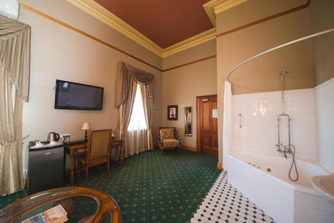 Denison Boutique Hotel - Darwin Holiday 1