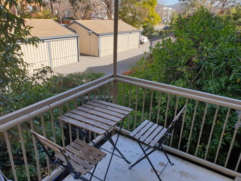 Dana-Private Room In A 3-Bedroom Apartment-3 - Darwin Holiday 2