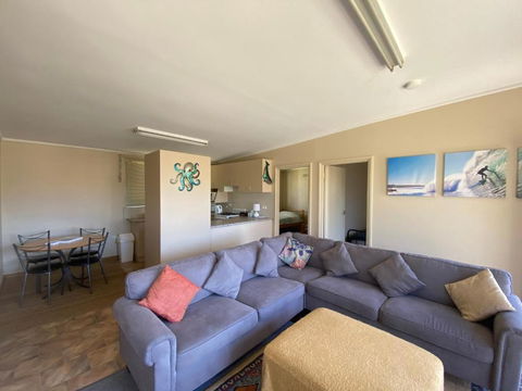 Denhams Beach Cottage - Darwin Holiday 1
