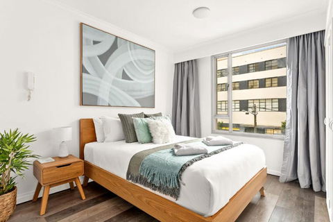 Darling Harbour Delight - A Pyrmont Scandi-chic Stay - Darwin Holiday 1