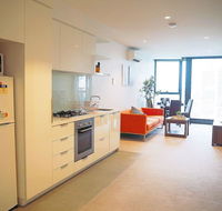 2Bed 1Bath Cozy Apartment in CBD - Darwin Holiday