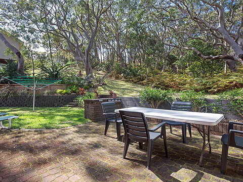 3 'Adriana' 83 Ronald Avenue - Unit With A Backyard - Darwin Holiday 0