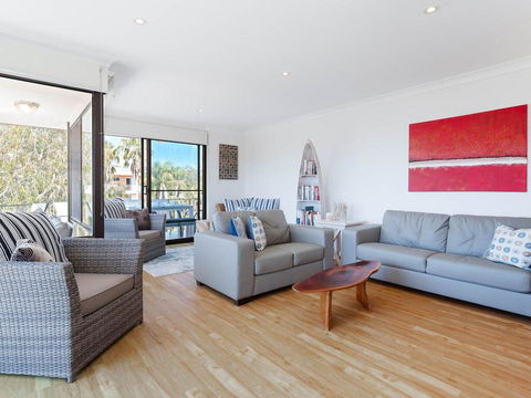 3 'ENDEAVOUR', 13 ONDINE CL - LARGE THREE BEDROOM UNIT WITH FILTERED WATER VIEWS - Darwin Holiday 2