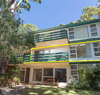 3 'Far Horizons' 77 Ronald Avenue - cosy comfortable unit with filtered views - Darwin Holiday