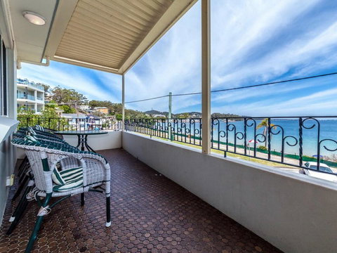 3 'Sunset' 11 Victoria Parade - Stunning Unit Right Across From The Water - Darwin Holiday 3