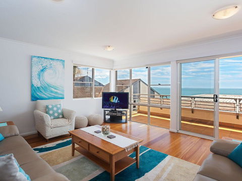 3 'The Clippers' 131 Soldiers Point Road - Fabulous Waterfront Unit - Darwin Holiday 0