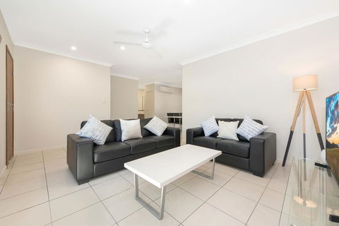 3 Bedroom Central Home - Darwin Holiday 1
