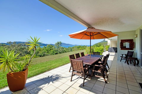 3 Bedroom Poinciana Lodge - Darwin Holiday 0