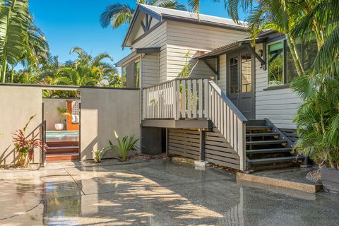 3 Little Pigs Holiday Home - Darwin Holiday 3