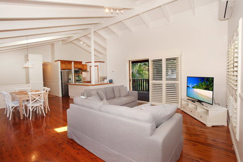 30 Scrub Road, Coolum Beach - Linen Incl, WiFi - Darwin Holiday 3