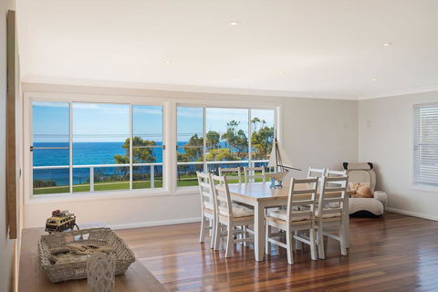 31 McMillan Crescent - Darwin Holiday 3