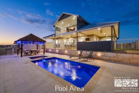 34 Madaffari Drive - Pool - Darwin Holiday 0