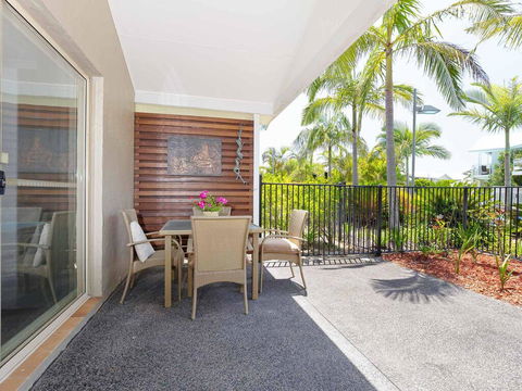 356 ' Oaks Pacific Blue', 265 Sandy Point Rd - Air Conditioned, Direct Pool Access And Suited For Disability - Darwin Holiday 0