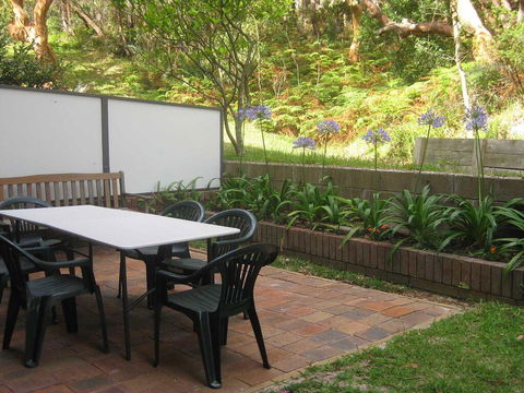 4 'Adriana', 83 Ronald Avenue - Open Plan Living With Backyard - Darwin Holiday 1
