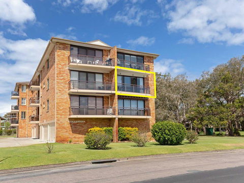 4 'Collendina', 19 Kurrawa Close - Fantastic Water Views And Sea Breezes - Darwin Holiday 2