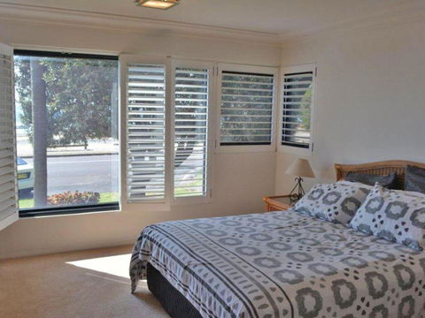 4 'Florentine' 11 Columbia Close - Spectacular Views And Air Conditioning - Darwin Holiday 3