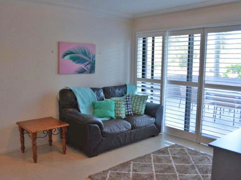 4 'Florentine' 11 Columbia Close - Spectacular Views And Air Conditioning - Darwin Holiday 2