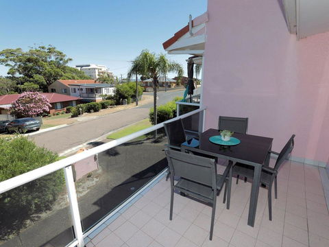 4 'Frangipani' 30 Leonard Avenue - Spacious Townhouse - Darwin Holiday 0