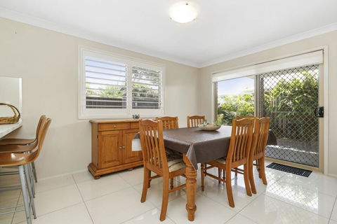 44 Oaks Avenue, No:4 - Darwin Holiday 2