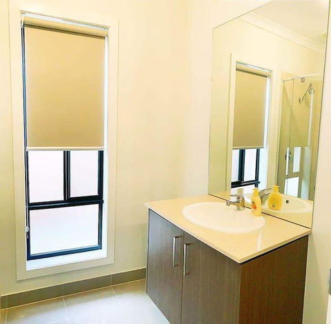 4Bed 2Bath Cozy Guesthouse In Tarneit - Darwin Holiday 2