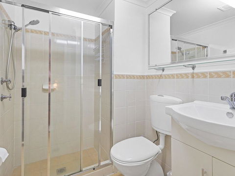 56 'Bay Parklands', 2 Gowrie Ave - Ground Floor, Air Conditioned & Foxtel - Darwin Holiday 3