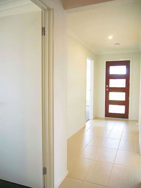 5Bed 2Bath Family House In Werribee - Darwin Holiday 3