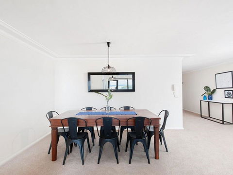 6 'FLORENTINE', 11 COLUMBIA CLOSE - STUNNING UNIT WITH SENSATIONAL VIEWS - Darwin Holiday 2