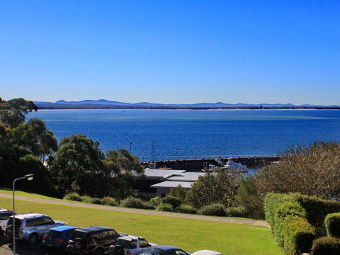 6 'Portofino', 7 Laman Street - Superb Water Views And Only 1 Minute Walk Into The Heart Of Town - Darwin Holiday 0