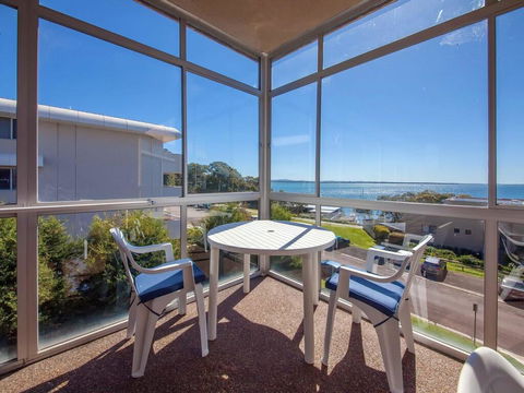 6 'Portofino', 7 Laman Street - Superb Water Views And Only 1 Minute Walk Into The Heart Of Town - Darwin Holiday 2