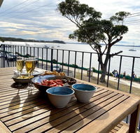 6 'SHOAL TOWERS' 11 SHOAL BAY RD - STUNNING WATER VIEWS  PERFECT LOCATION - Darwin Holiday