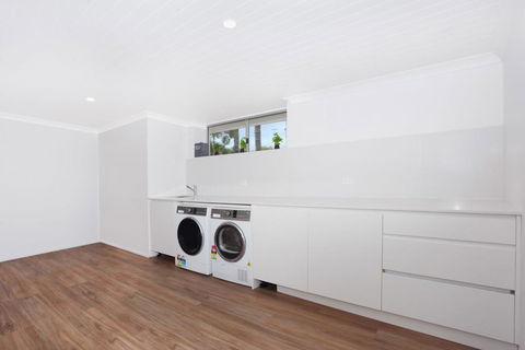 6 Banksia Crescent Marcoola - NEW LISTING - Darwin Holiday 0