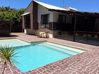 6 Bomburra Court - Rainbow Beach Pet Friendly in great Bush and Beach location