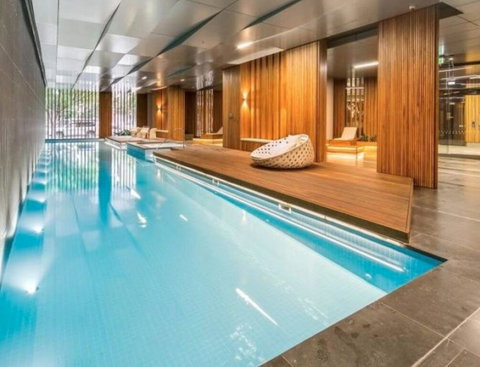 602PR Docklands 1 Bedroom Gym Pool Spa - Darwin Holiday 0