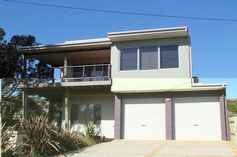 61 Red Rocks Rd, Cowes - Darwin Holiday 0