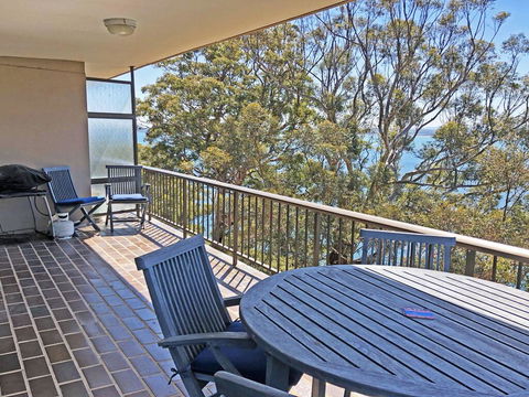 7 'Skyline' 12 Thurlow Avenue - Unit With A WOW Factor - Darwin Holiday 1