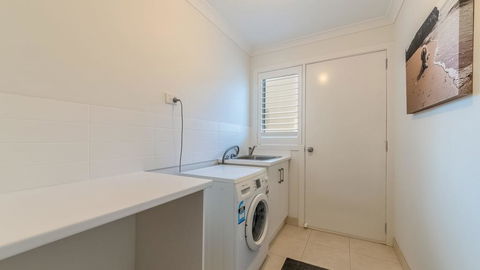 7 Graydens Road, Ventnor With Spectacular Views - Darwin Holiday 2