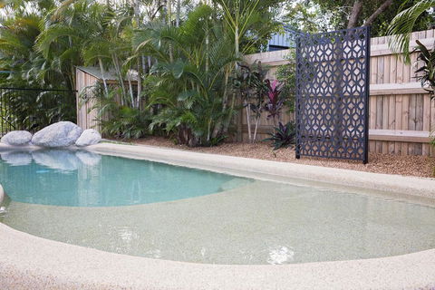 7 McNamara - Wongaling Beach - Darwin Holiday 0