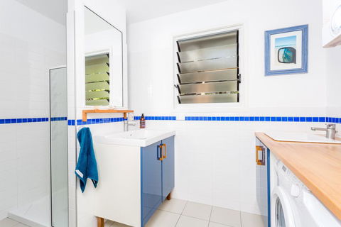 7 Naiad Court - Rainbow Shores, Perfect Beach House, Swimming Pool And Walk To Beach, Aircon, Wi-Fi - Darwin Holiday 3