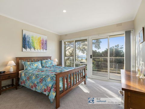 8 Broadwater Court, Cowes - Darwin Holiday 1