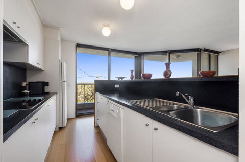 8/26 Jubilee Esplanade, Point Arkwright - NEW LISTING - Darwin Holiday 3