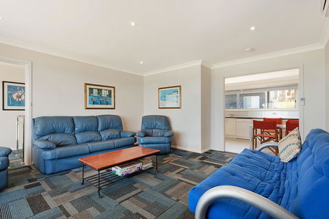 81 Dalmeny Drive - Beach House - Darwin Holiday 2