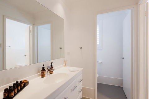 81 Horace St - WIFI And Air Conditioning - Darwin Holiday 2