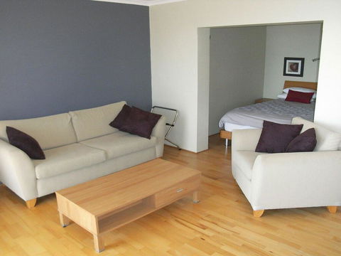 9 'Blue Vista', 13 Victoria Parade - Studio With Stunning Views - Darwin Holiday 2