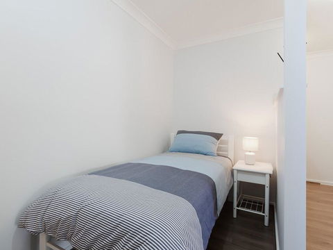9 'Shoal Bay Beach Apartments' 2 Shoal Bay Road -air Conditioning And Complex Swimming Pool - Darwin Holiday 1