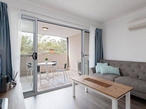 9 'Shoal Bay Beach Apartments' 2 Shoal Bay Road -air Conditioning And Complex Swimming Pool - Darwin Holiday 3